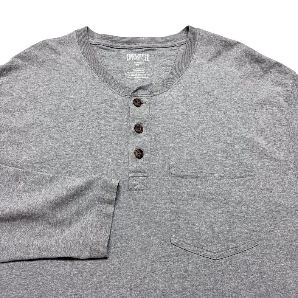Duluth Trading Henley Shirt Mens XL Gray Longtail T Long Sleeve Pocket Cotton